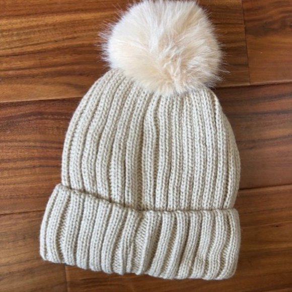 COOLPRINCE Winter Knit Beanie with Pom Pom, Fleece Lining & Mittens - Picture 5 of 6